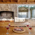 Three-bedroom In Vinovo Donje * Donje Vinovo