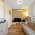 Holiday home Three-bedroom In Vinovo Donje *
