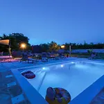 Holiday home Three-bedroom In Vinovo Donje *