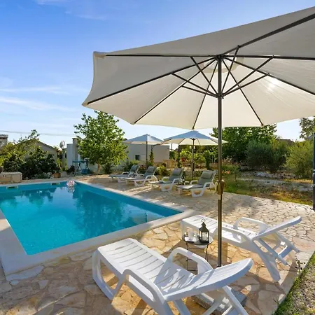 Tatil Evi Three-bedroom In Vinovo Donje Donje Vinovo